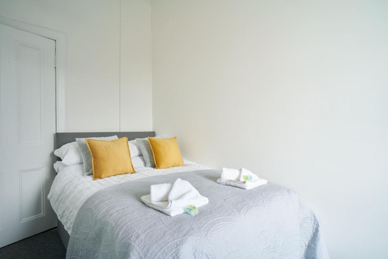 Meadow Apartment Dumbarton Dış mekan fotoğraf