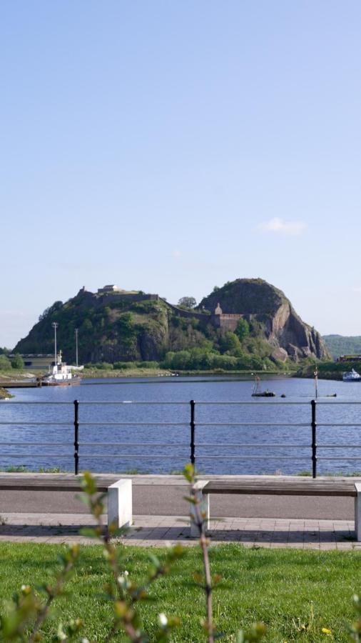 Meadow Apartment Dumbarton Dış mekan fotoğraf